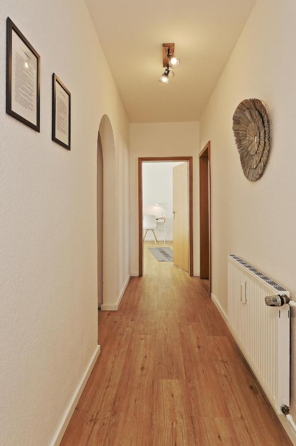 *City, Naehe Hbf, Kingsizebetten, Fitnessecke* Duisburg Buitenkant foto